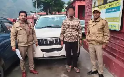 जोशीमठ: कोतवाली ज्योतिर्मठ पुलिस ने शराब के नशे में धुत वाहन चालक को किया गिरफ्तार, वाहन किया सीज