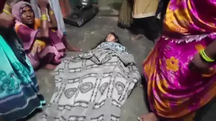 जलेसर: गांव पसियापुर बेगमपुर में 32 वर्षीय विवाहित महिला ने घरेलू विवाद के चलते फांसी लगाकर की आत्महत्या, परिवार में मचा कोहराम