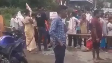कांके: कांके में जोड़ा पुल बंद समर्थकों ने किया जाम, सिरमटोली फ्लाइओवर रैंप को लेकर आज झारखंड बंद