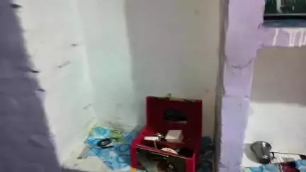 भरथना: बकेवर के इंद्रौसी गांव में एक ही रात में अज्ञात चोरों ने चार घरों से लाखों के जेवरात और नगदी उड़ाए, ग्रामीण दहशत में