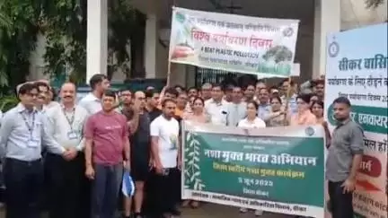 सीकर: कलेक्ट्रेट परिसर से रन फॉर एनवायरनमेंट का आयोजन, जिला कलेक्टर मुकुल शर्मा ने हरी झंडी दिखाकर किया रवाना