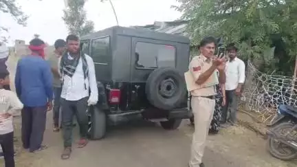 बीना: ग्राम हांसुआ में 80 वर्षीय वृद्ध ने पेड़ से फांसी लगाकर की आत्महत्या, पुलिस ने मर्ग किया कायम
