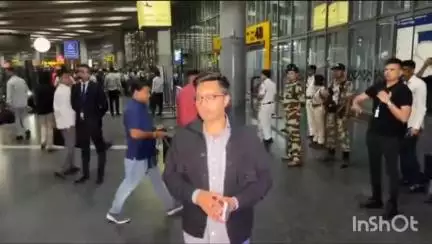 রাজারহাট: মঙ্গলবার গভীর রাত্রে কলকাতা পৌঁছলেন তৃণমূলের সর্বভারতীয় সাধারণ সম্পাদক অভিষেক বন্দ্যোপাধ্যায়