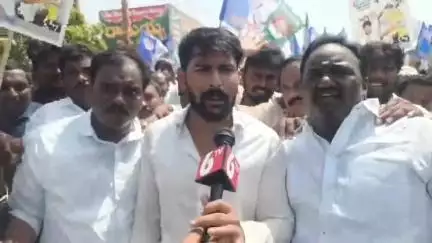 ప్రజలకు ఇచ్చిన హామీలు వెన్నుపోటు పొడిచారు అంటూ ఆరోపించిన బందరు వైసిపి ఇంచార్జ్ పేర్ని కృష్ణమూర్తి (కిట్టు )