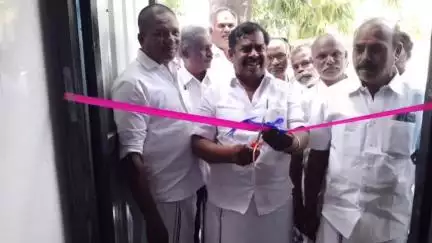 பாப்பிரெட்டிபட்டி: இன்று,
பாப்பிரெட்டிப்பட்டி சட்ட மன்ற தொகுதிக்குட்பட்ட,
இராமியண அள்ளி ஊராட்சி பகுதியில்,
ரூ.9.90.இலட்சம் மதிப்பீட்டில் புத