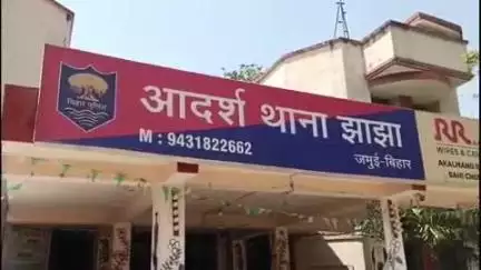 झाझा: नकटी मोड़ के पास दो चचेरा भाइयों के साथ हुई मारपीट, एक भाई पर चाकू से हमला कर ₹25 हजार व मोबाइल छीना