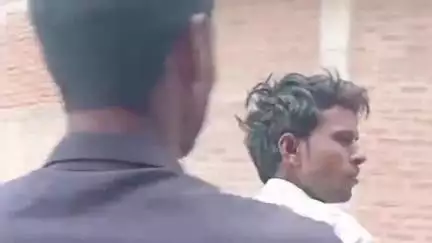 बिलग्राम: कतलपुरवा गांव में बिजली बिल वसूली कैम्प के दौरान लाइनमैन को पीटा गया, वीडियो हुआ वायरल