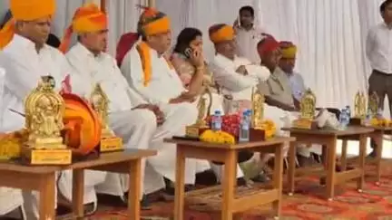 पिंडवाड़ा: सरुपगंज पहुंचे देवस्थान व गोपालन मंत्री जोराराम कुमावत ने सरुपगंज स्थित निजी अस्पताल का किया उद्घाटन