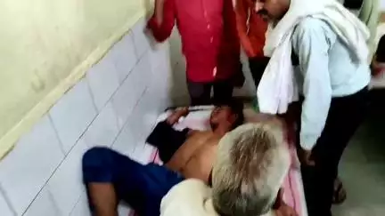 नरवर: नरवर के ग्वालिया गांव से युवक का अपहरण, नरवर चुंगी नाके के पास बेहोश मिला