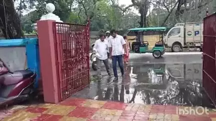 কোচবিহার ১: সোশ্যাল মিডিয়া য় দেবদেবীদের নিয়ে কুরুচিকর মন্তব্য করায় কলকাতার এক ব্যক্তির বিরুদ্ধে কোতোয়ালি থানায় লিখিত অভিযোগ