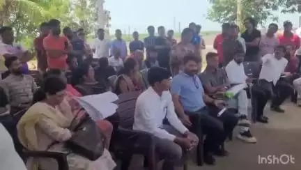 નવસારી: ગણદેવી મેંધર, ભાટ વિસ્તારના પૂરના પાણી ભરાવાની   સમસ્યાની રજૂઆત બાદ કલેક્ટર સ્થળ મુલાકાતે #jansamasya