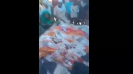 नवाबगंज: चंदौली गांव में बीते दिनों हुए सड़क हादसे में इलाज के दौरान दो बच्चों की हुई मौत, परिजनों में मचा कोहराम