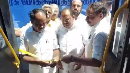 புதுக்கோட்டை: 9 புதிய  பேருந்துகளை இயக்கி வைத்த அமைச்சர்கள் ரகுபதி மெய்யநாதன் புதிய பேருந்து நிலையத்தில் நடந்த நிகழ்வில் எம்எல்ஏ பங்கேற்பு