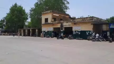 बूंदी: बूंदी बस स्टैंड परिसर में बुजुर्ग का शव मिलने से फैली सनसनी