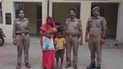 अतर्रा: अतर्रा में अतर्रा पुलिस ने ऑपरेशन मुस्कान के तहत 5 साल के बच्चे को 1 घंटे में खोजकर परिजनों को सकुशल किया बरामद