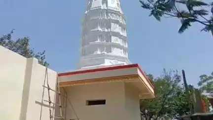 नेर: शहरातील अशोक नगर मधील संत नगाजी महाराज मंदिर येथे मूर्तीस्थापना प्राणप्रतिष्ठा सोहळ्याचे आयोजन