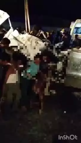 थांदला: सजेली फाटक के पास ट्राले की चपेट में आने से कार सवार 9 लोगों की मौत, 2 घायल