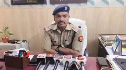 मंझनपुर: ईदुल अज़हा एडवाइजरी पर एडिशनल एसपी ने मंझनपुर में दी जानकारी, कहा- सार्वजनिक जगह पर ना करें कुर्बानी