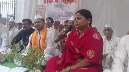 सासुरा ग्रामस्थांचे बीड जिल्हाधिकारी कार्यालयासमोर उपोषण #jansamasya