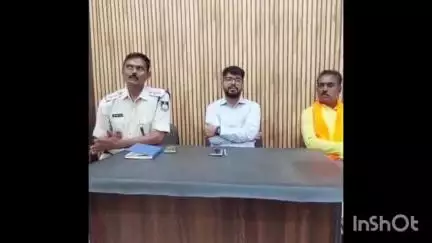 सिरोंज: बकरीद की तैयारियों को लेकर सिरोंज थाना परिसर में हुई शांति समिति की बैठक