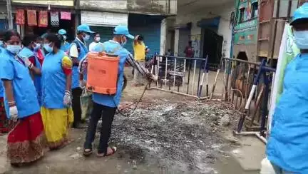 গাজোল: গো গ্রিনের উদ্যোগে গাজোল ব্লক প্রশাসন ও পঞ্চায়েত সমিতির সহযোগিতায় প্লাস্টিক বিষয়ে সচেতনতা কর্মসূচির আয়োজন, উপস্থিত BDO