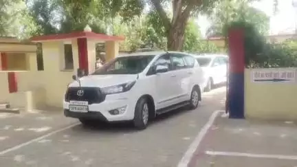 ललितपुर: जिला कारागार में पूर्व सांसद को VIP सुविधा देने के मामले में डीआईजी जेल कानपुर की रिपोर्ट पर डिप्टी जेलर निलंबित