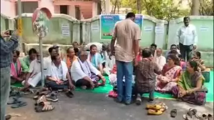 ବିଜେପୁର: ଡାଙ୍ଗବାହାଲ କୃଷି ସେବା ସମବାୟ ସମିତି ଲିଃ ର ଗୋଦାମ ଗୃହ ନିର୍ମାଣ କୁ ନେଇ ବରଗଡ ଜିଲ୍ଲାପାଳ କାର୍ଯ୍ୟାଳୟ ଠାରେ ଧାରଣା