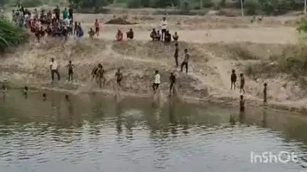 बिंदकी: भैरमपुर गांव के समीप रिंद नदी में स्नान करने गया किशोर डूबा, ननिहाल आया था किशोर, रेस्क्यू ऑपरेशन जारी