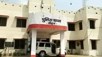 बैहर: ग्राम कटंगी में आपसी विवाद में 2 लोगों ने महिला से की मारपीट, जान से मारने की धमकी, पुलिस ने मामला दर्ज किया