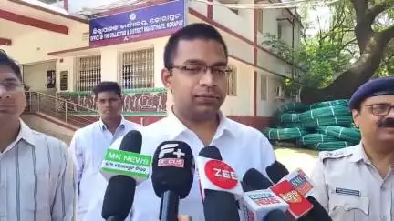 କୋରାପୁଟ ସହର: କୋରାପୁଟ ମେଡିକାଲ କଲେଜରେ ୬ମୃତ୍ୟୁ ନେଇ ପ୍ରତିକ୍ରିୟା ରଖିଛନ୍ତି କୋରାପୁଟ ଜିଲ୍ଲାପାଳ ଭି କୀର୍ତ୍ତି ୱାସନ
