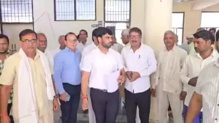 पलवल: जिला नागरिक अस्पताल पलवल के CMO पर रिश्वत लेने का आरोप, केस वापस लेने के लिए महिला से की गई मांग