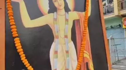 বহরমপুর: বর্ণাঢ্য শোভা যাত্রার মধ্যে দিয়ে বহরমপুরে শেষ হলো শ্রী শ্রী গোপাল দাস মহারাজের আবির্ভাব উৎসব