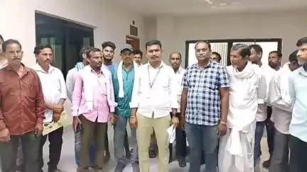 అసిఫాబాద్: దేవుడ్ పల్లి గ్రామానికి పునరావాసం కల్పించాలి: జాతీయ మానవ హక్కుల కమిటి చైర్మెన్ రాథోడ్ రమేష్