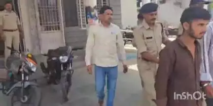 गंधवानी: टांडा पुलिस ने पटवारी के साथ हुई घटना का किया खुलासा, 3 बदमाश गिरफ्तार, बाग व देवास में भी कर चुके हैं वारदात