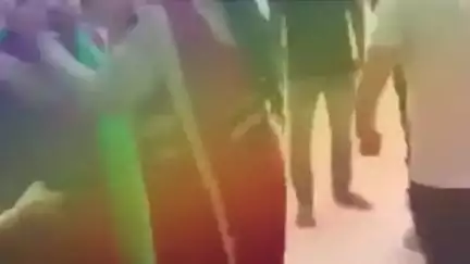 छपरा में अपराधियों ने 17 साल के एक लड़के की दिनदहाड़े चाकू से गोद गोदकर हत्या कर दी
#chapra #hatya #अपराधी