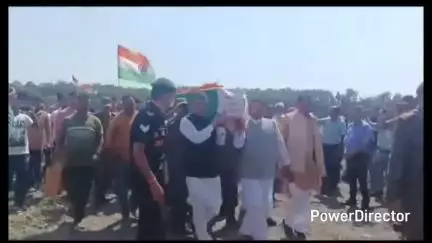 नाहन: लांस नायक मनीष ठाकुर की शहादत को नमन, भाजपा प्रदेश अध्यक्ष डॉ. राजीव बिंदल अंतिम संस्कार में शामिल हुए