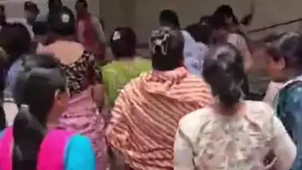 हुज़ूर: भोपाल: ANM चयनित अभ्यर्थी की तबीयत बिगड़ी, जेपी अस्पताल में भर्ती, नियुक्ति की मांग को लेकर धरना