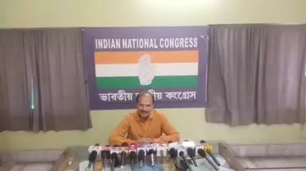 বহরমপুর: পশ্চিমবঙ্গ জুড়ে সরকারিভাবে আইনি পথে মানুষের কাছ থেকে ছিনতাই করা হচ্ছে, মন্তব্য অধীর চৌধুরীর