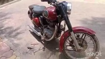 राजनांदगांव: बसंतपुर थाना पुलिस ने दो वाहनों में मॉडिफाइड साइलेंसर लगाकर चलते पाए जाने पर की कार्रवाई