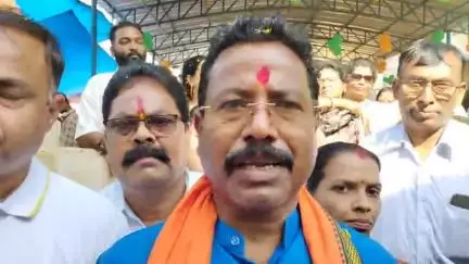 दंतेवाड़ा: कलेक्टर से चर्चा कर विधायक चैतराम अटामी ने किरन्दुल में जल्द कोचिंग शुरू करवाने का किया आश्वासन
