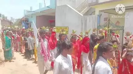 दुल्लापुर के ग्रामवासियों ने कबीर प्रकट दिवस का आयोजन किया, निकाली कलश यात्रा और हुए कबीर सत्संग