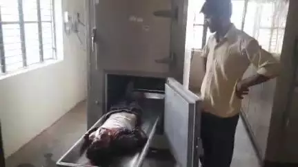 मुरैना नगर: गंगापुर हनुमान मंदिर के पास मिला अज्ञात युवक का शव, सड़क हादसे में मौत की आशंका, पुलिस जांच में जुटी