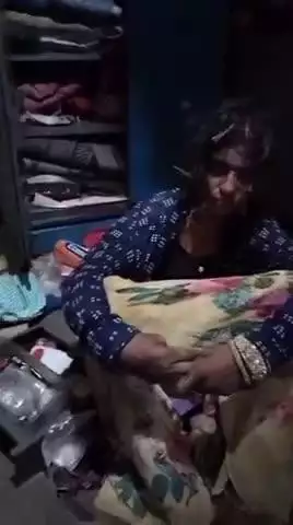 सीहोर नगर: कोलीपुरा में घर में चोरी करते हुए महिला पकड़ी गई, पुलिस के हवाले