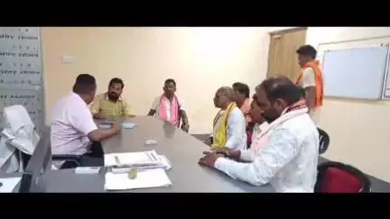 ବିଜେପୁର: ଗାଇସିଲେଟ ବିଡ଼ିଓ ଙ୍କ ସହ ଆଲୋଚନା କଲେ ଆଦିବାସୀ ଓବିସି ଦଳିତ ସେନା
