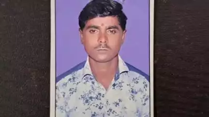 झांसी: शास्त्री नगर के रहने वाले व्यक्ति को अज्ञात वाहन ने मारी टक्कर, इलाज के दौरान मेडिकल कॉलेज में हुई मौत