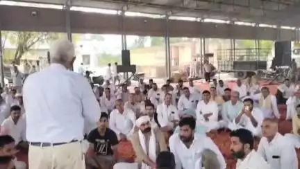 रावतसर: रावतसर में नकली डीएपी प्रकरण को लेकर किसानों की महापंचायत आयोजित, 16 जून को हाईवे जाम की दी चेतावनी