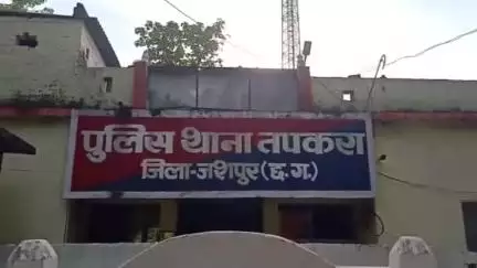 फरसाबहार: उपरकछार चौकी अंतर्गत स्कॉर्पियो और बाइक की टक्कर में तीन युवक गंभीर रूप से घायल, कुनकुरी अस्पताल में भर्ती