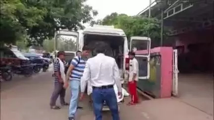 फिरोज़ाबाद: जनपद न्यायालय में तारीख पर आए एक शख्स की अचानक हुई मौत, पुलिस ने शव का कराया पोस्टमार्टम