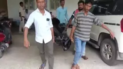 ক্যানিং ১: জেলিয়াখালি গ্রামে বিষ খেয়ে অসুস্থ ব্যক্তির মৃত্যু হল ক্যানিং হাসপাতালে, পাঠানো হল ময়নাতদন্তে