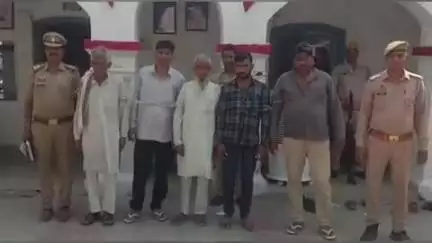 बदायूं: ननाखेड़ा उर्स में सिपाहियों पर हमला करने वाले पांच लोगों को उझानी पुलिस ने किया गिरफ्तार